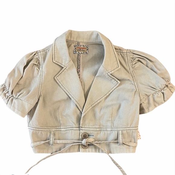 Free People Jackets & Blazers - Free People Crop Gray Denim Jacket Size 8 NWT